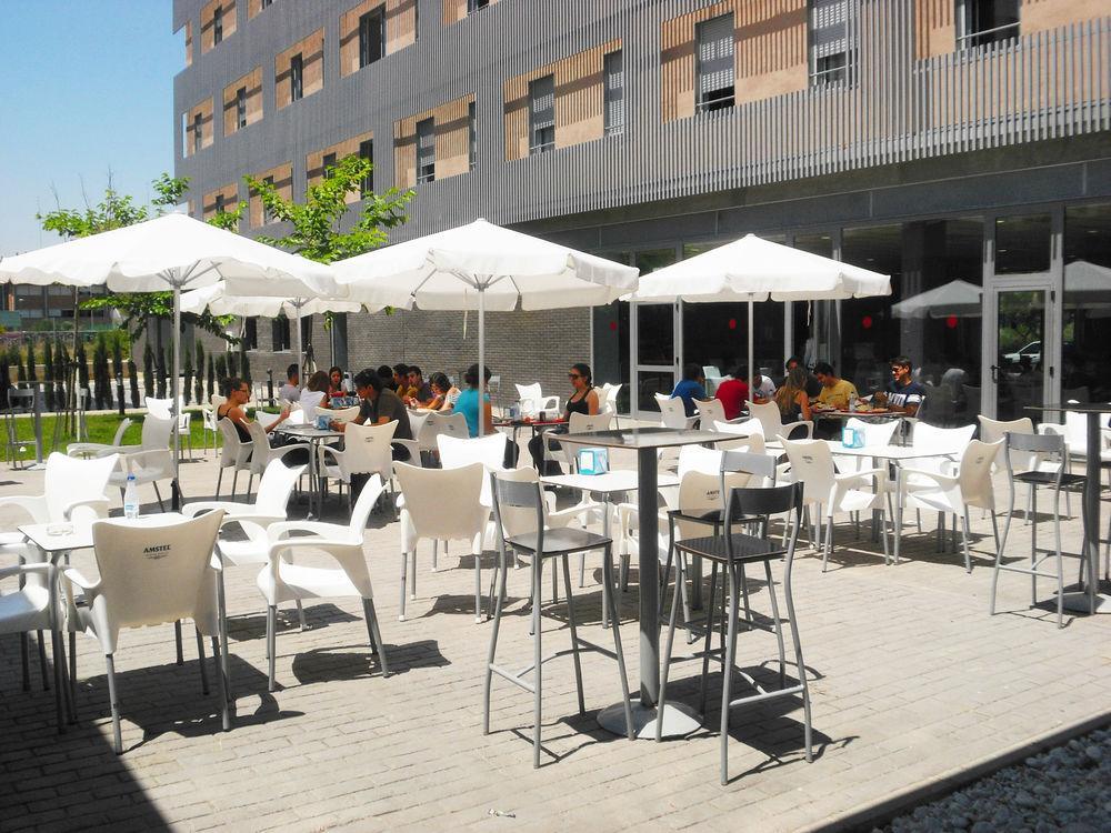 Residencia Universitaria Resa Damia Bonet * Walencja