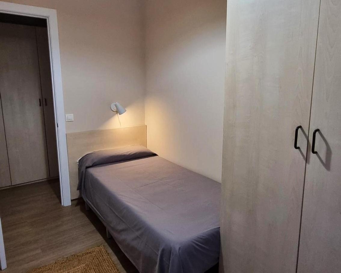Apartament Residencia Universitaria Resa Damia Bonet Walencja